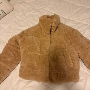 Women's Tan ALO FOXY SHERPA IN XS